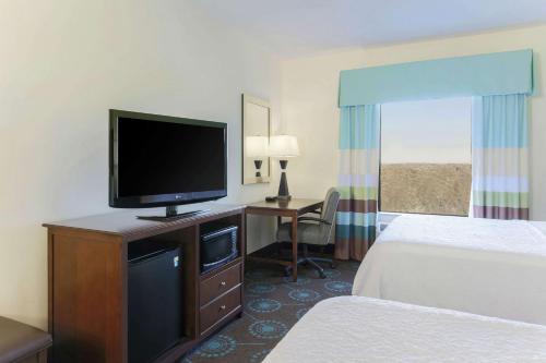 Hampton Inn By Hilton & Suites Wheeling - The Highlands