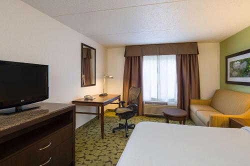 Hilton Garden Inn Edison/Raritan Center