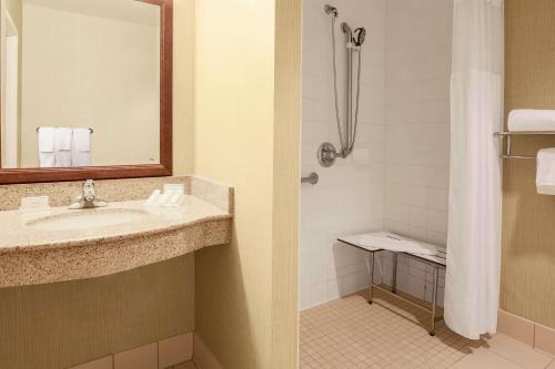 Hilton Garden Inn Chicago/Midway Airport