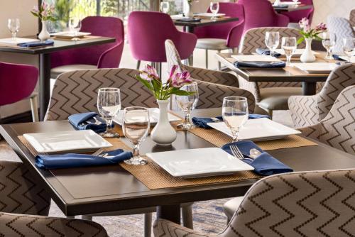 DoubleTree by Hilton New Orleans Airport - image 6