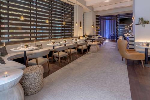 Hilton New York Fashion District - image 4