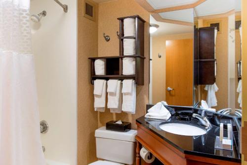 Hampton Inn By Hilton Pittsburgh-Airport