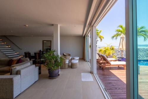 ระเบียง/ชานเรือน, &nbsp;เซลิน่า เซเรนิตี้ ราไวย์ ภูเก็ต (Selina Serenity Rawai Phuket) in หาดราไวย์