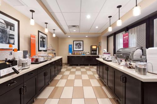 Hampton Inn & Suites San Bernardino in San Bernardino, USA