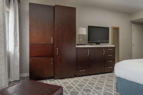 Hilton San Diego/Del Mar - image 14