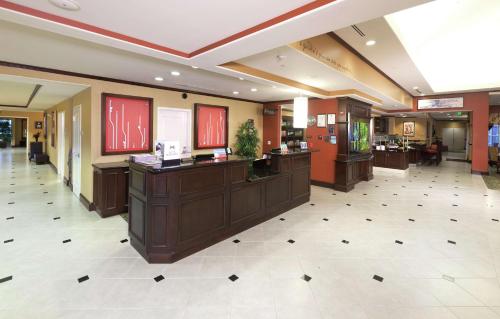 Hilton Garden Inn Fontana