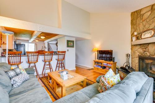 Family-Friendly Fraser Condo with Heated Pool Access