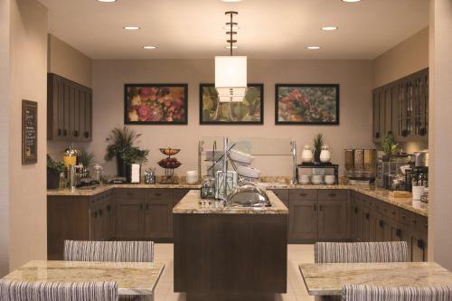 Homewood Suites By Hilton Tucson/St. Philip's Plaza University