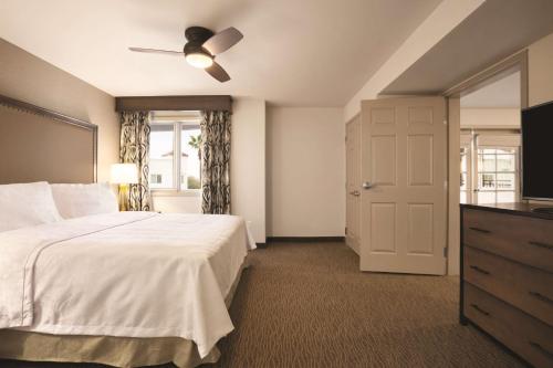 Homewood Suites By Hilton Tucson/St. Philip's Plaza University