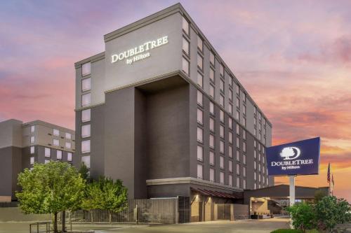 DoubleTree by Hilton Denver Cherry Creek, CO