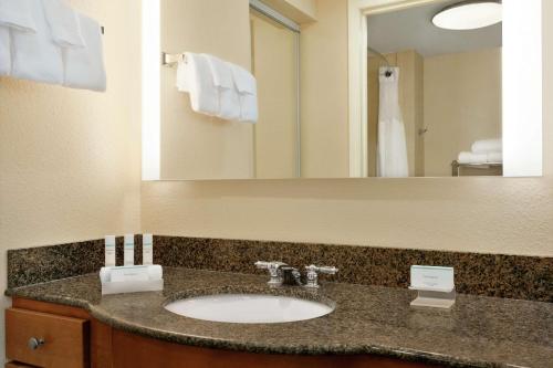 Homewood Suites by Hilton Allentown-Bethlehem Airport - image 10