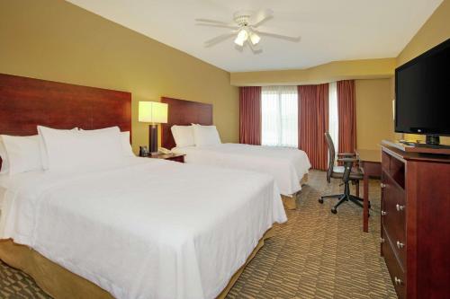 One-Bedroom Queen Suite with Two Queen Beds - Non-Smoking room in Homewood Suites By Hilton Tampa Brandon