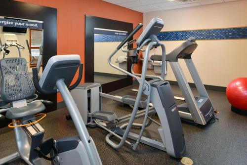 Hampton Inn & Suites Albuquerque-Coors Road - image 6