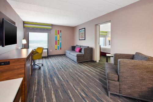 Hampton Inn College Park