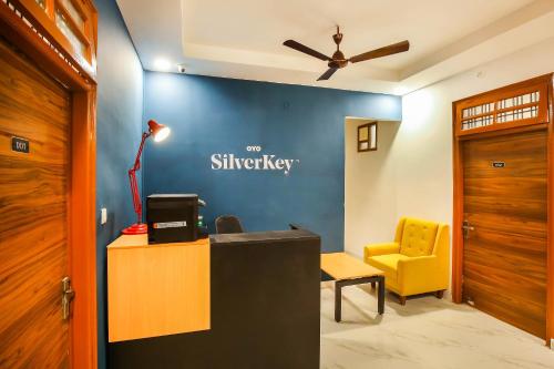 銀鑰匙行政住宿39656 7區弗林達文殖民地酒店 SilverKey Executive Stays 39656 Sector 7 Vrindavan Colony