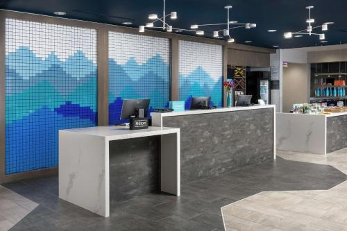 Tru By Hilton Denver Airport Tower Road in Denver, USA