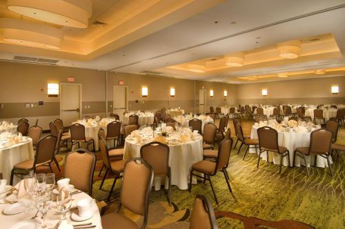 DoubleTree by Hilton Dulles Airport-Sterling in Sterling, USA