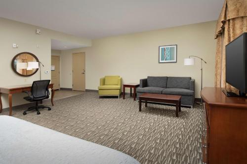 Hampton Inn & Suites Lakeland-South Polk Parkway