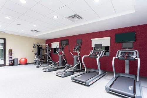 Fitness center, Home2 Suites by Hilton Clermont in Clermont (FL)