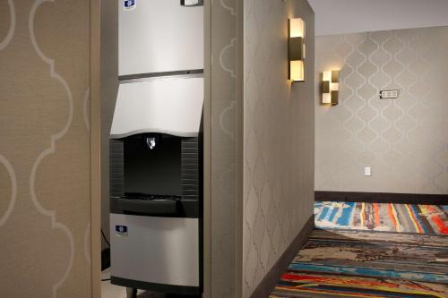 Homewood Suites by Hilton Miami Downtown/Brickell - image 11