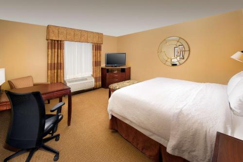 Hampton Inn and Suites San Antonio Airport