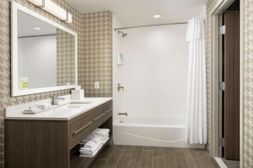 Home2 Suites By Hilton Asheville Biltmore Village - image 9