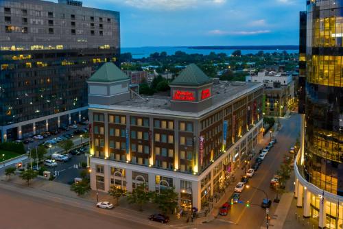 Hampton Inn & Suites Buffalo/Downtown - main image