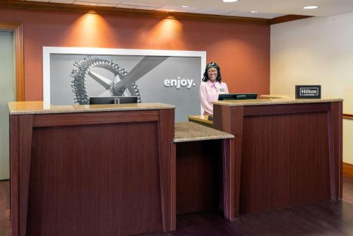 Hampton Inn Springfield South Enfield