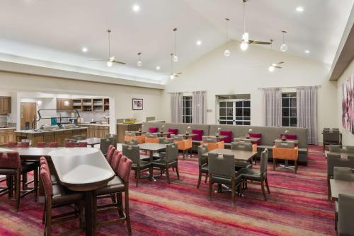 Homewood Suites By Hilton Orlando-Ucf Area