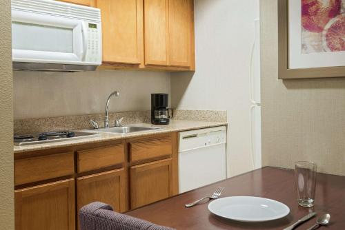 Homewood Suites By Hilton Orlando-Ucf Area