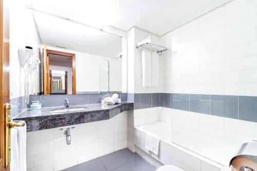 Apartaments Blau - image 9