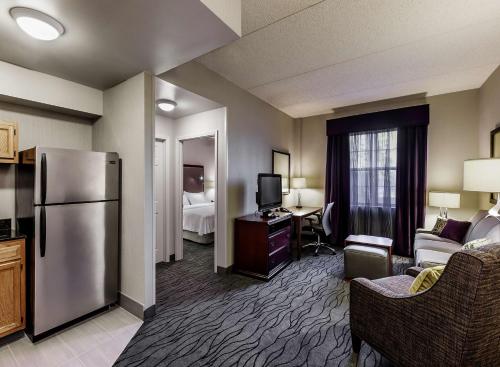 Homewood Suites By Hilton Buffalo-Airport