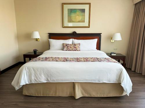 484368057 La Quinta by Wyndham Quito