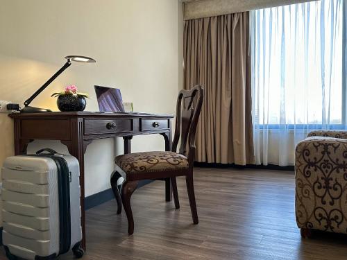 484368524 La Quinta by Wyndham Quito