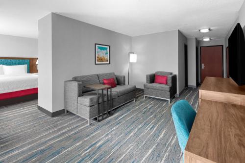 Hampton Inn By Hilton Phoenix-Biltmore