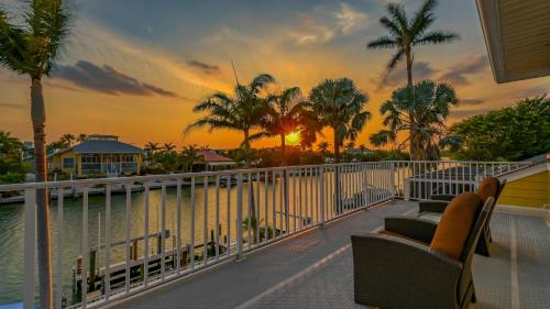 Sunset Heaven - 470 in Bailey Hall, USA