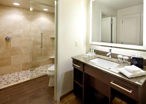 Homewood Suites by Hilton Pittsburgh Airport/Robinson Mall Area