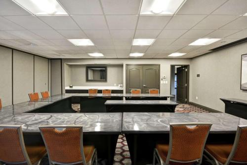 Hampton Inn & Suites Columbus-Easton Area