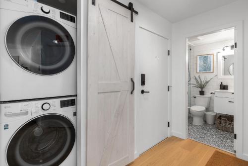 One-Bedroom Apartment image 1