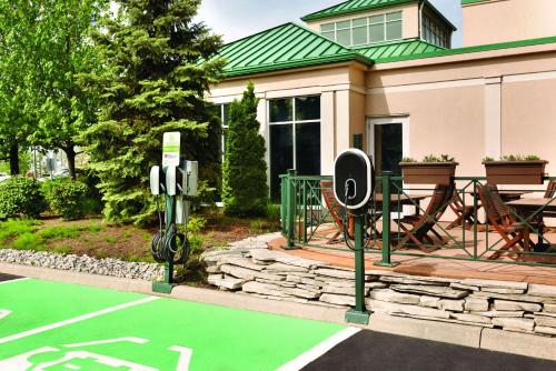 Hilton Garden Inn Niagara-on-the-Lake Hilton Garden Inn Niagara-on-the-Lake