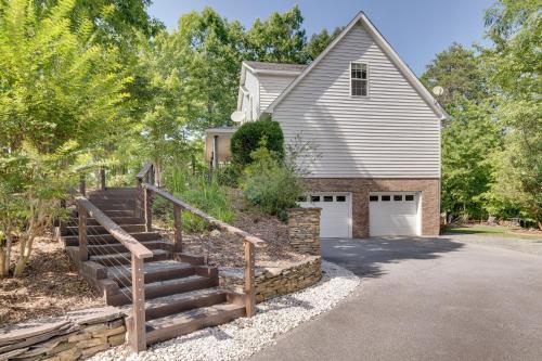 Serene Lake Lure Vacation Rental with Beach Access!