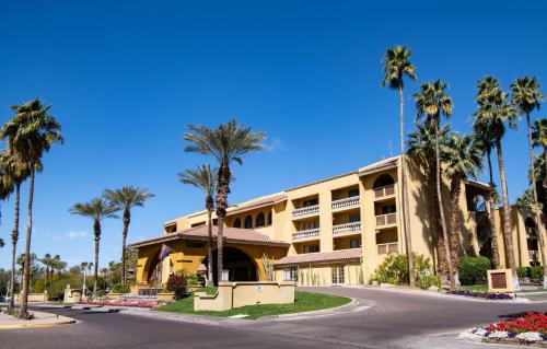 Hilton Phoenix Resort at the Peak - Formerly Pointe Hilton Squaw Peak Resort