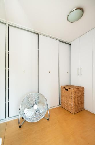 Spiska Standard Studio by BookingHost, Varsavia (foto 3)