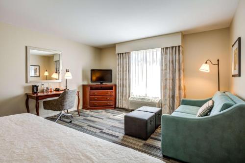 Hampton Inn By Hilton & Suites Westford-Chelmsford