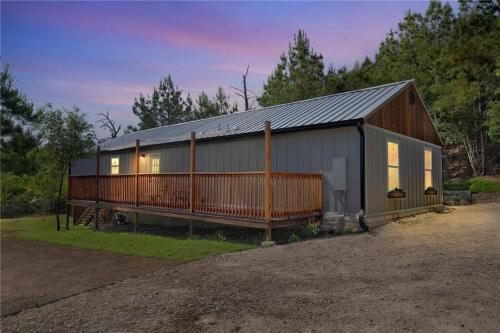 . Modern Cabin Nestled in a Pine Forest Near Austin