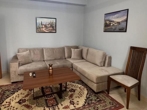 Apartment in Skanderbeg Square - Tirana Center 2, Tirana (photo 6)