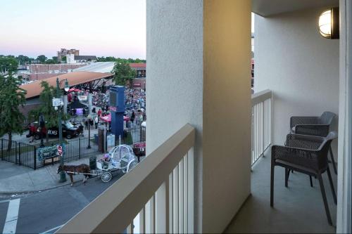 Hampton Inn & Suites Memphis-Beale Street - image 10