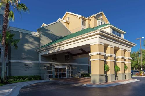 Homewood Suites by Hilton Orlando-Intl Drive/Convention Ctr