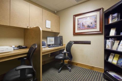 Homewood Suites By Hilton Phoenix-Biltmore