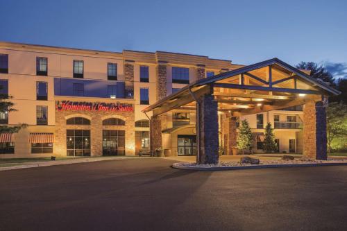 Hampton Inn By Hilton & Suites Lake George, NY